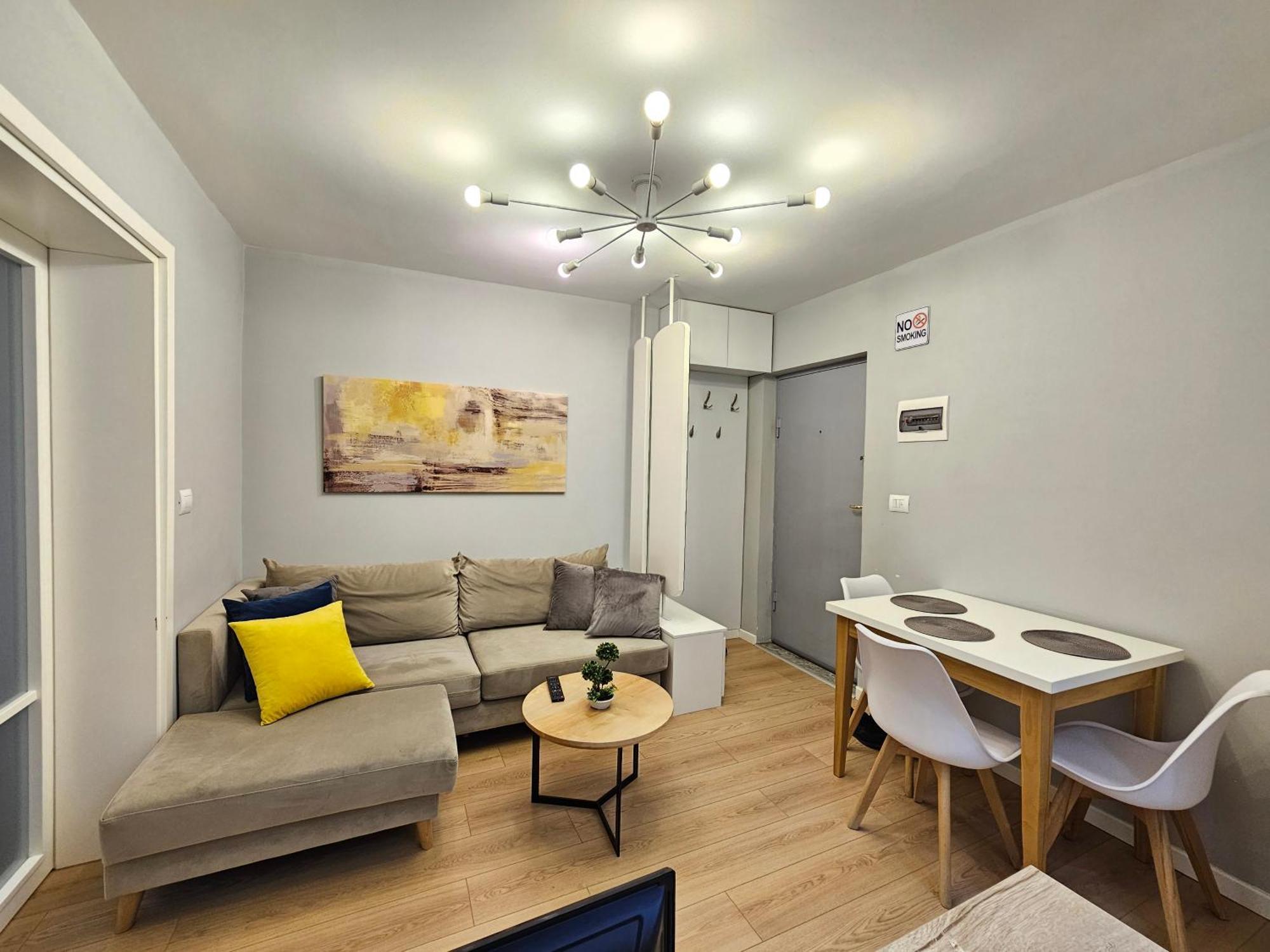 Valentino'S Nest Apartment Tirana Exterior photo